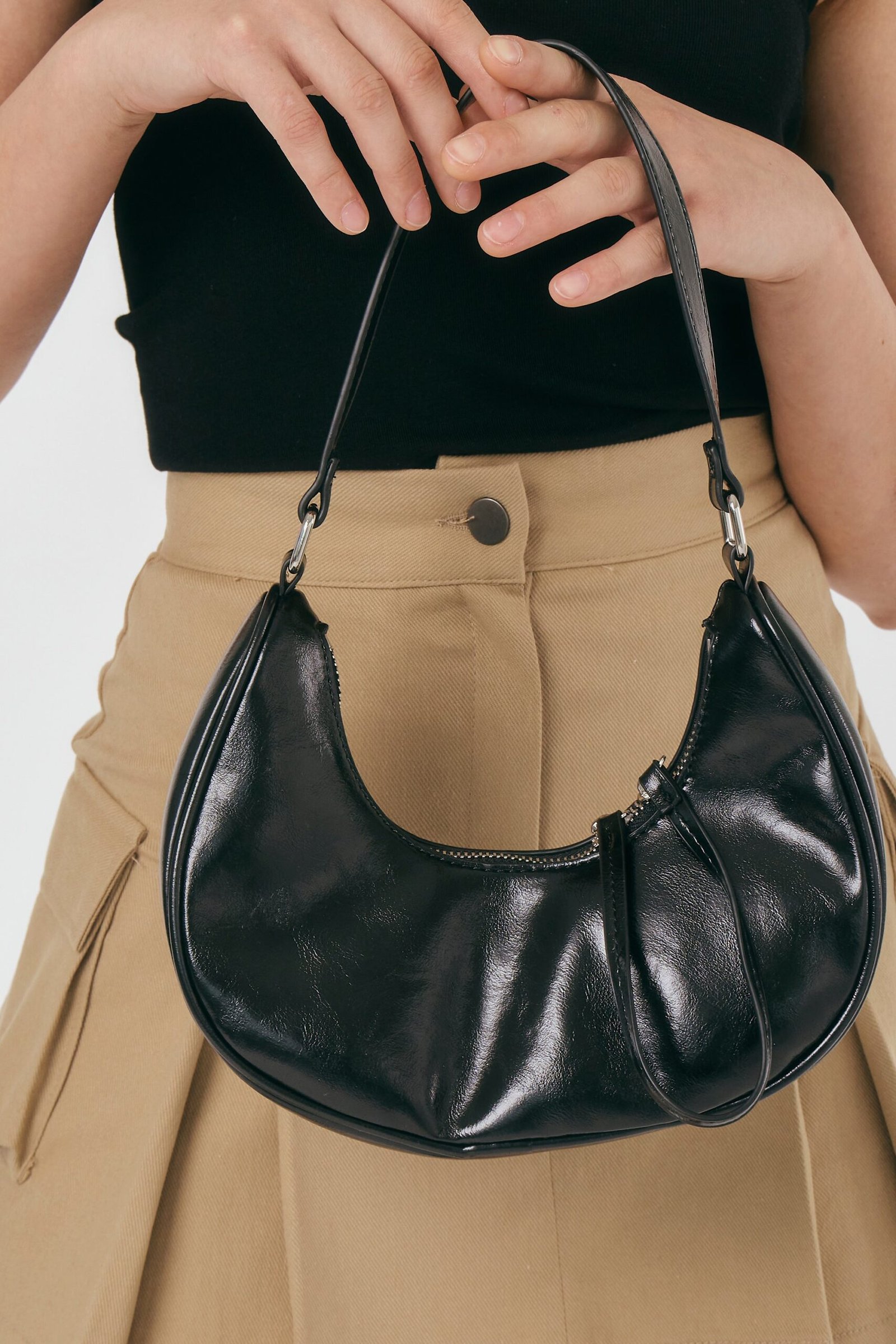 PetiteHoboBag_01.jpg